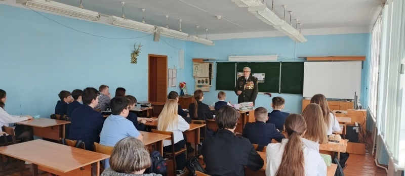 Побывали представители областного Совета ветеранов.